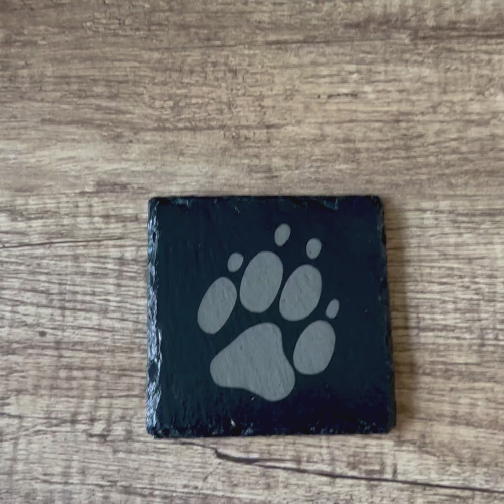 
                  
                    Charger et lire la vidéo dans la visionneuse de la galerie, Sous-Verre patte d&amp;#39;Ours
                  
                